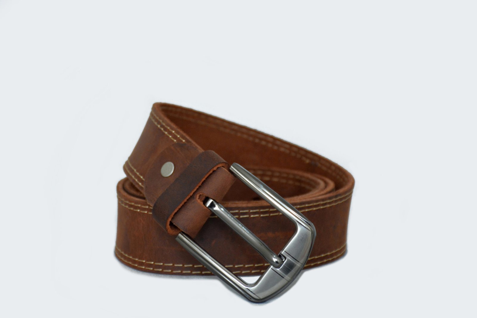 Men’s Premium Leather Combo Pack – Cap, Belt, Wallets & Gloves Set - Image 7