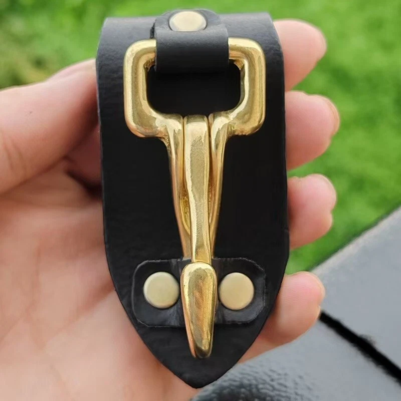 Handcrafted Leather Key Holder with Solid Brass Snap Hook - Image 3
